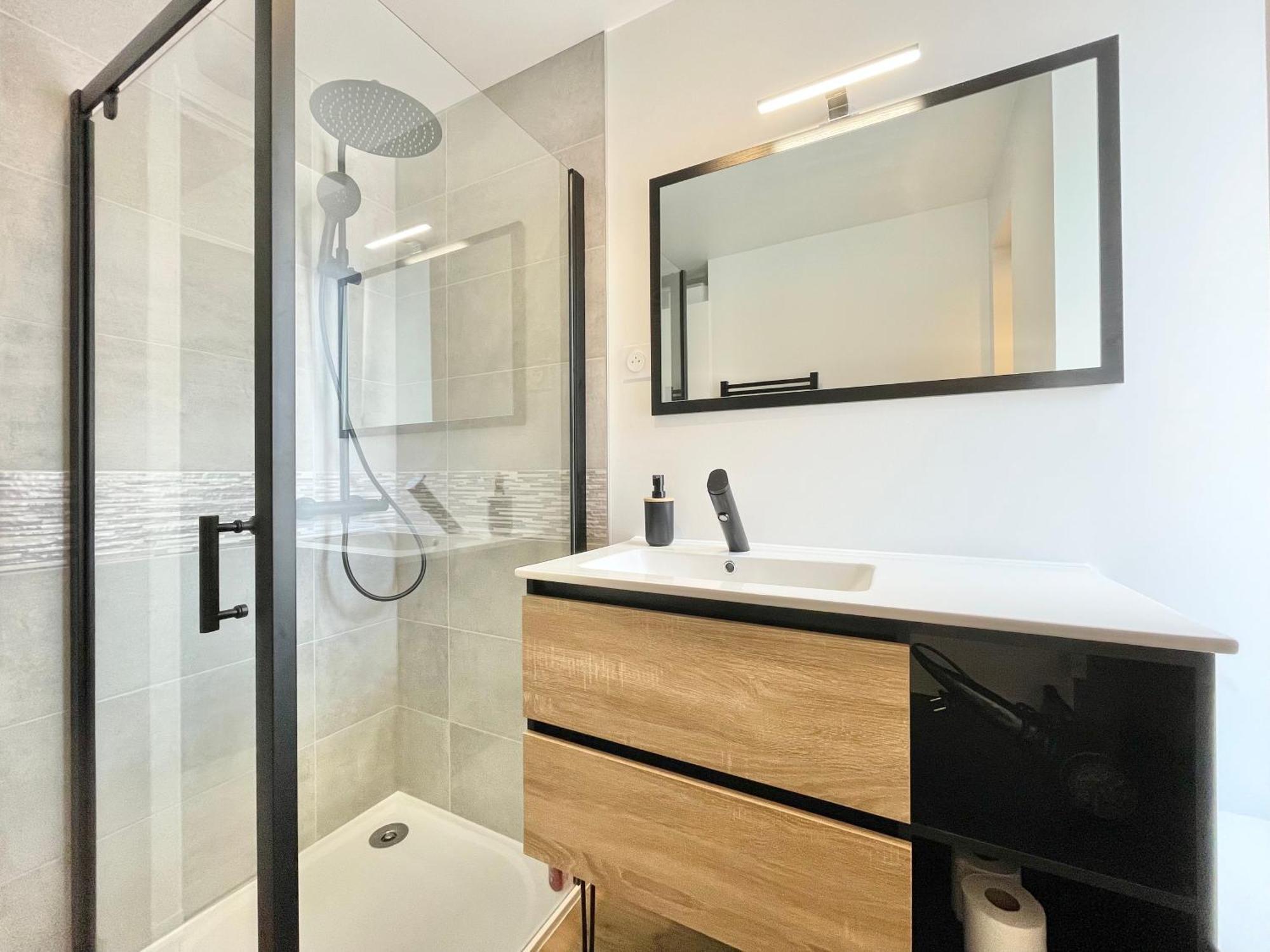 Le Calloch 2D - Studio 4 Etoiles - Quartier Gare - Wifi - Netflix Quimper Extérieur photo