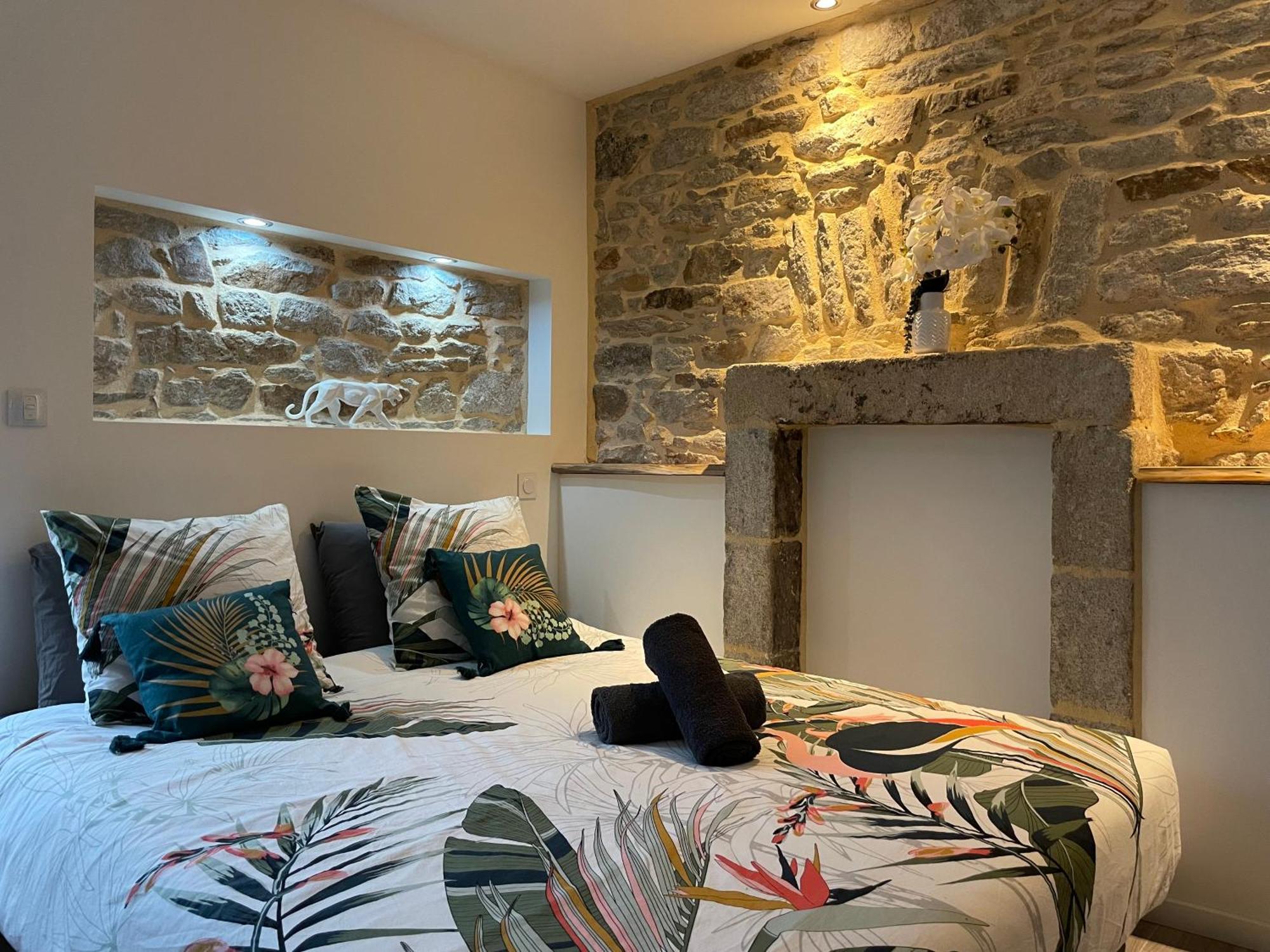Le Calloch 2D - Studio 4 Etoiles - Quartier Gare - Wifi - Netflix Quimper Extérieur photo